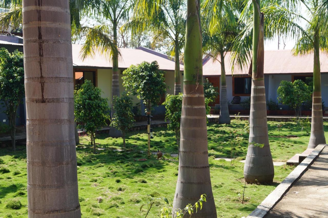 Tadoba Tiger Valley Resort Chandrapur Экстерьер фото